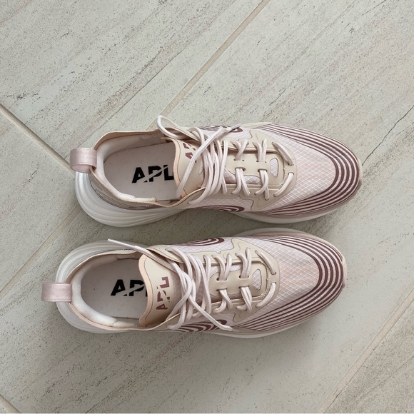 APL Streamline Running Shoe Size 6.5 - Picture 2 of 8